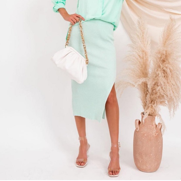 VICI Leilani Ribbed Knit Midi Skirt – Mint - Picture 3 of 8